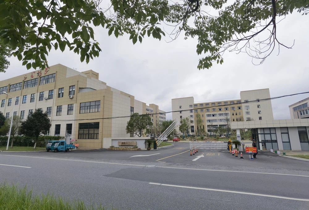 product-1-1 product-1-1